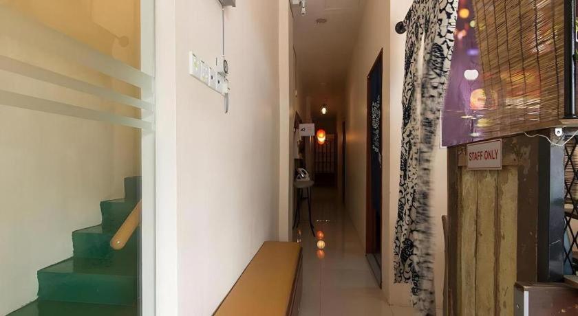 Oyasumi Hotel Kulim Exterior photo